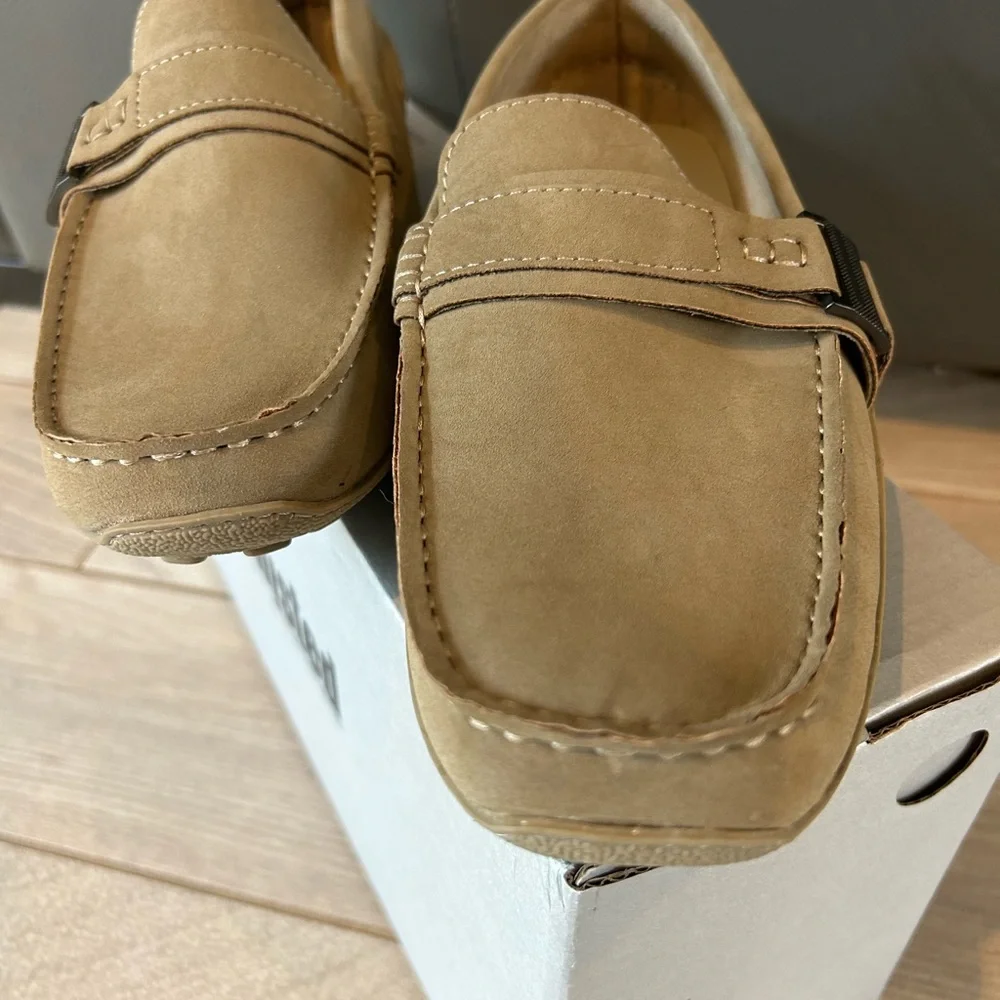 NWT Kenneth Cole Unlisted Men's Wister Belt Driver Loafer taupe 8.5 med